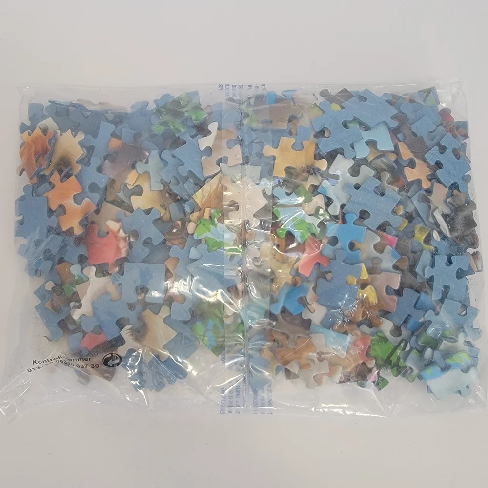 NEW Ravensburger Delighted Dogs 300 Piece XXL Jigsaw Puzzle Kids Toys